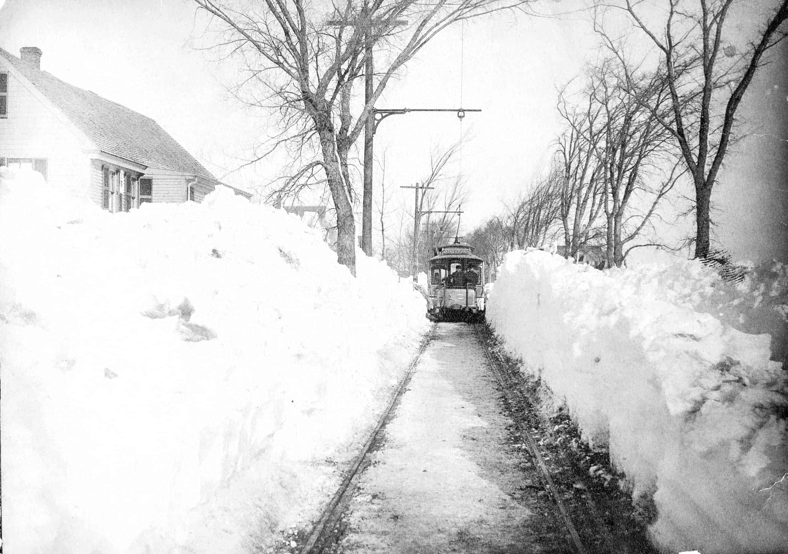 PHM_P1465_Streetcar-Deep-In-Snow-Edward-G.-Ellis-ca-1890