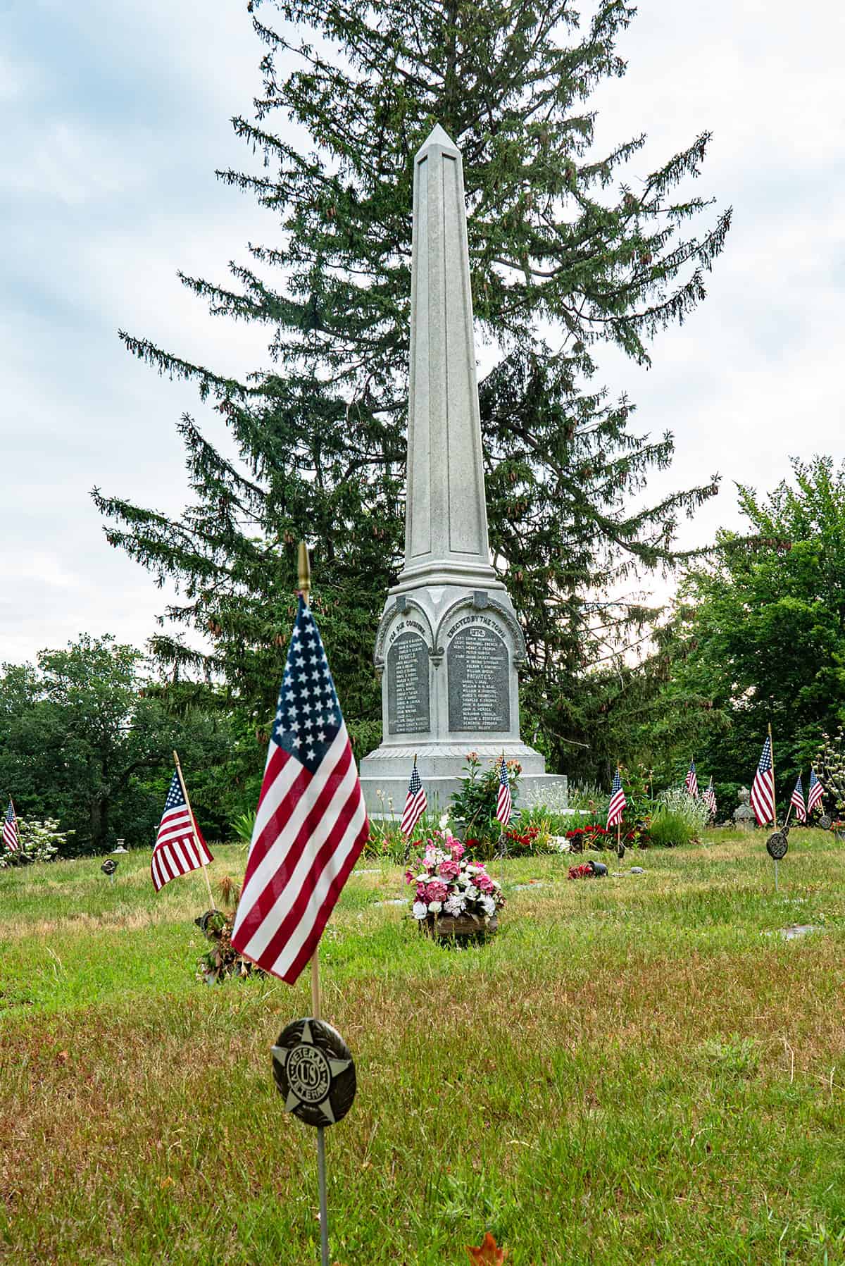 Soldiers-and-Sailors-Monument