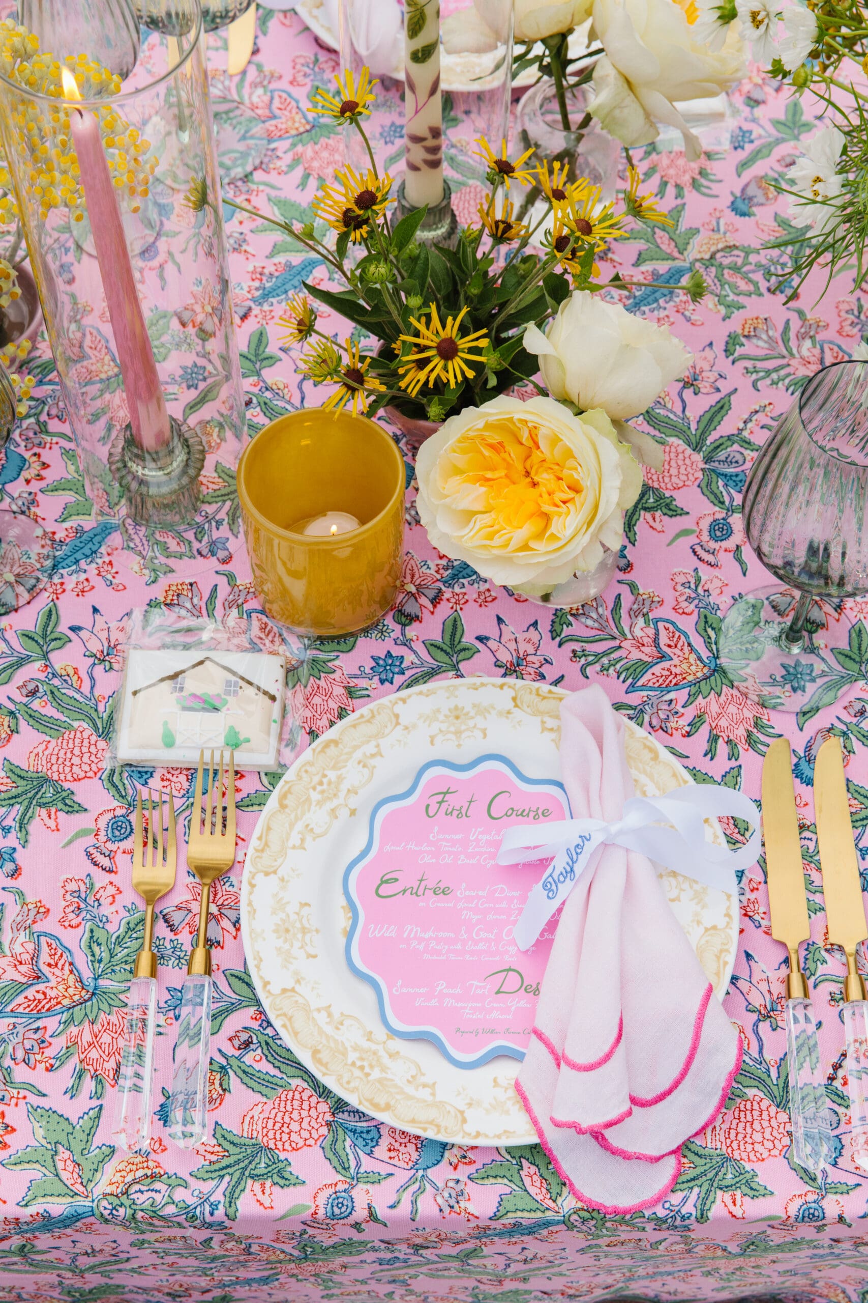 J. Landry Co + Beach Plum Floral Revelry in the Garden Photo by Erin McGinn Photography