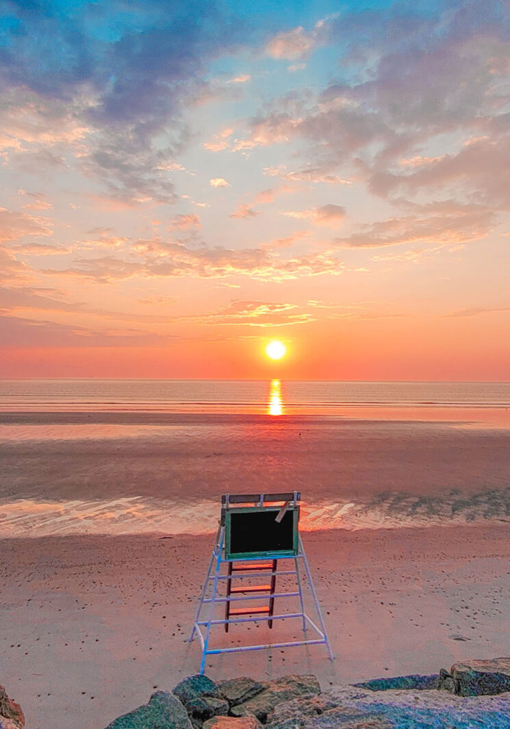 Copy-of-First-Light-Ocean-Edition---Nantasket-Beach---Hull,-MA